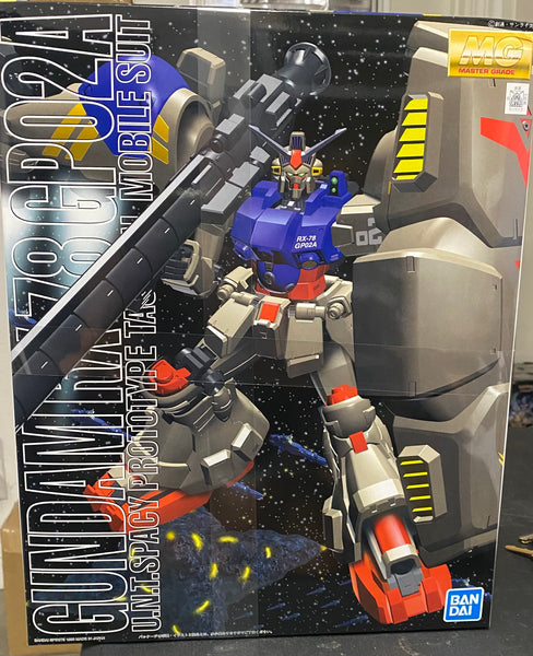 Bandai MG RX-78GP02A Gundam New